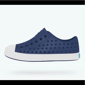 Native Jefferson Shoes in Navy